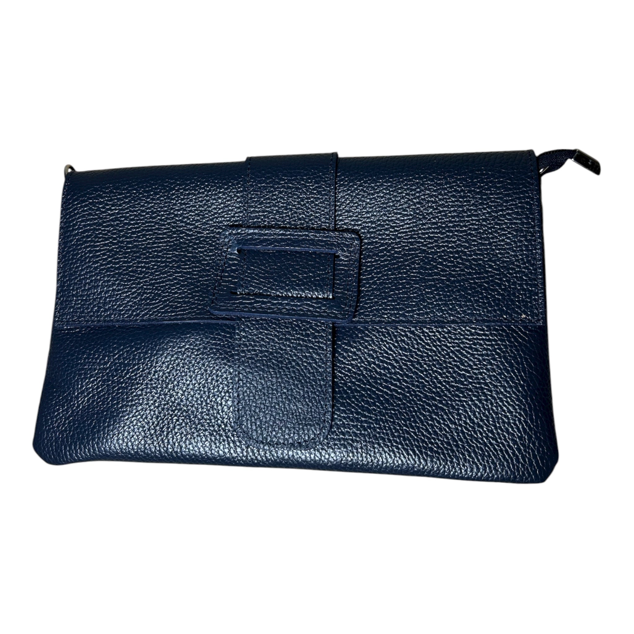 LIDIA - Bustina con patta in pelle martellata e tracolla